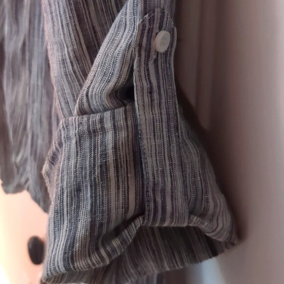 209WST38  Gray/Blue Striped Blouson Button Front Linen Top  Size 8 - Picture 5 of 9